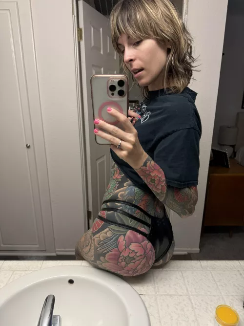I like how my ass looks here 