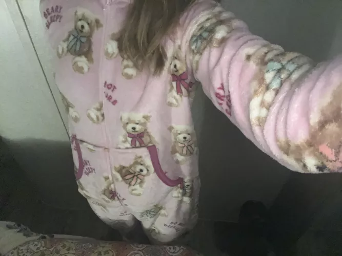 I love this onesie 
