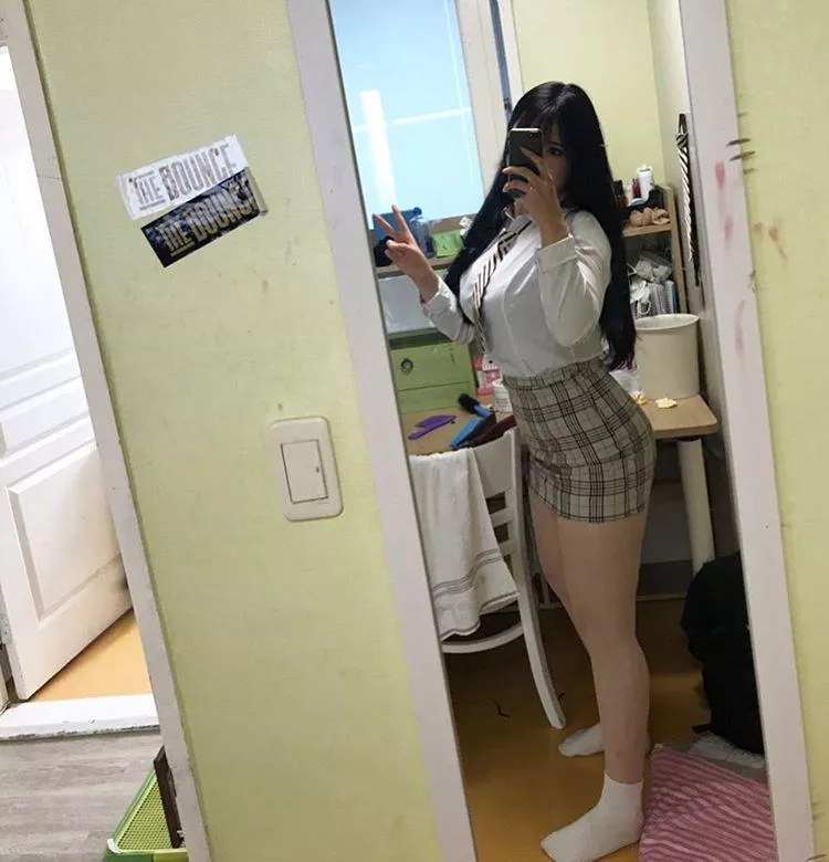 u like asian school girl?