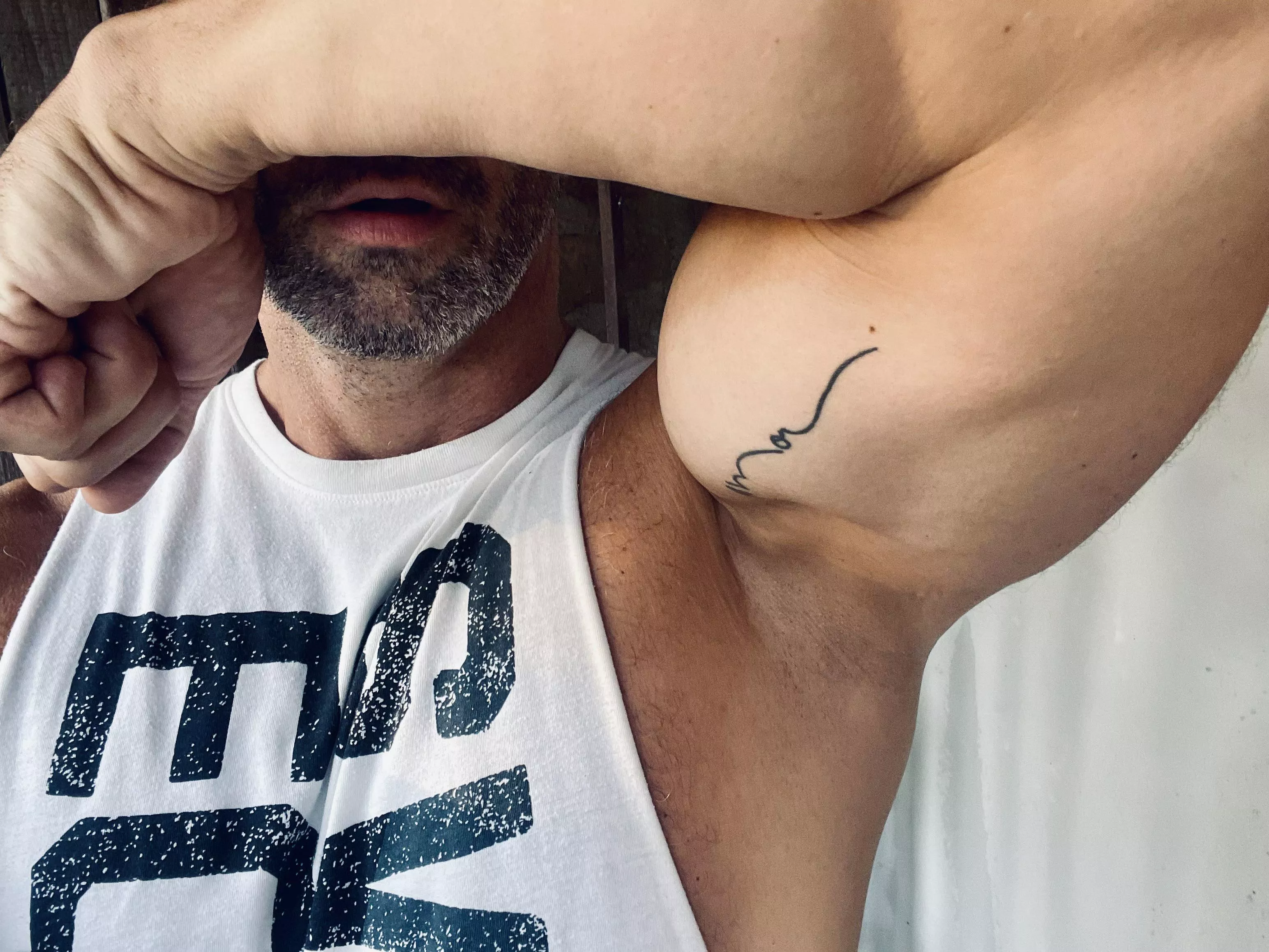 Wanna lick my pit? * HotGymAddict