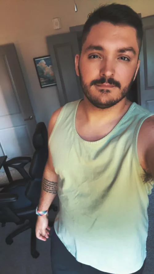 [26]Looking for Gaymer buds!