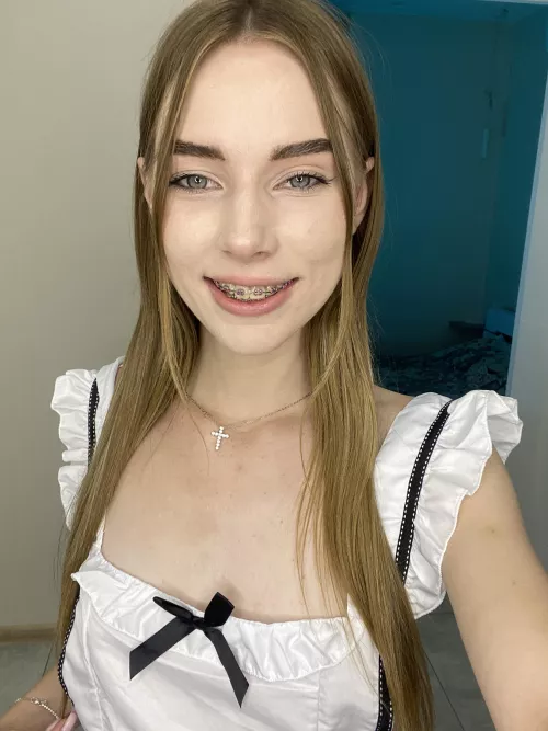 Could you picture yourself cumming on these braces?