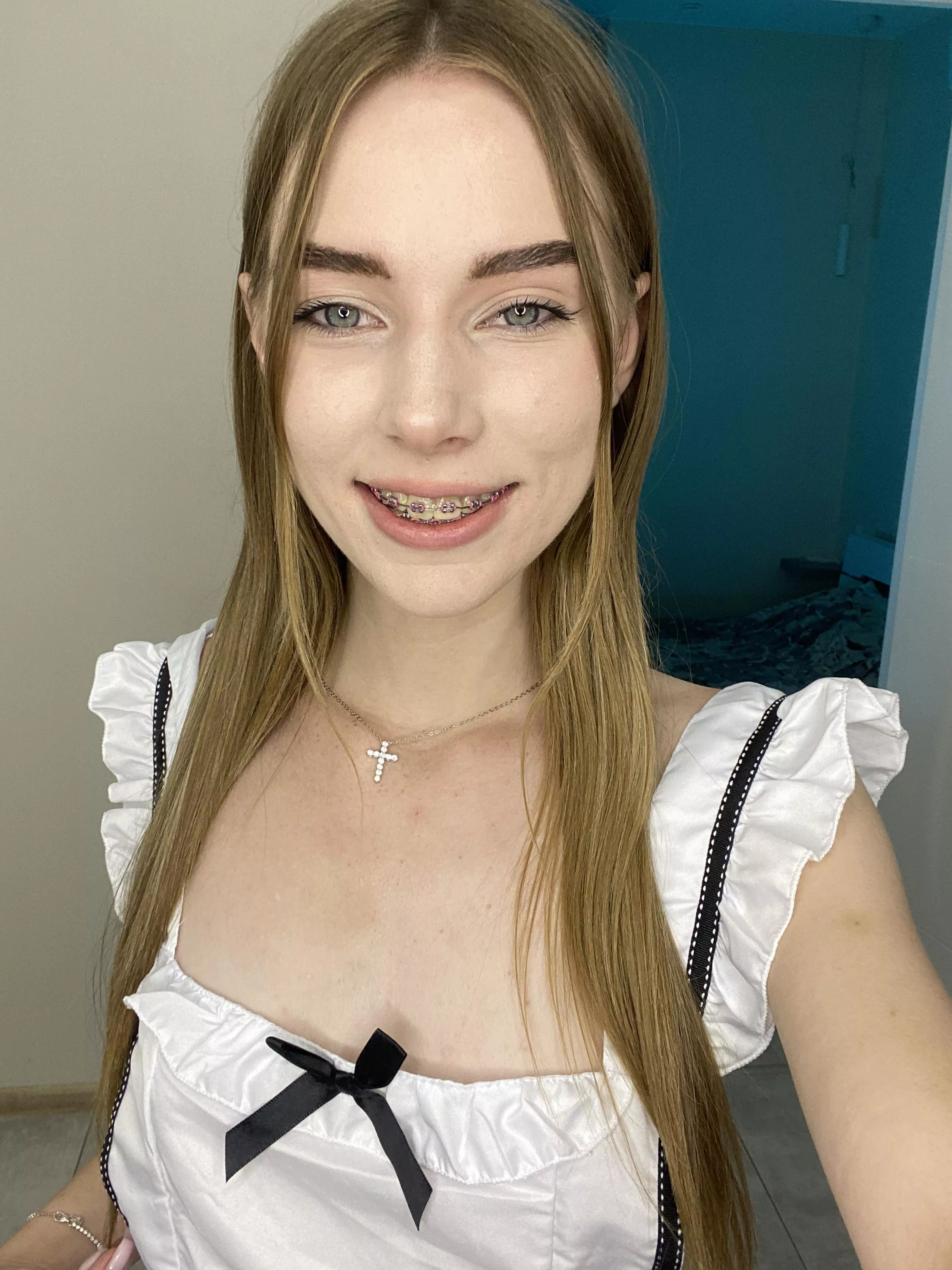 Could you picture yourself cumming on these braces?