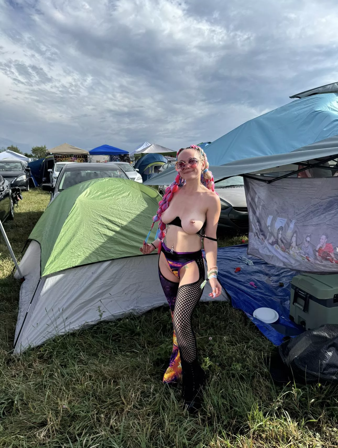 i walked to every campsite until i found someone who wanted to fuck me 