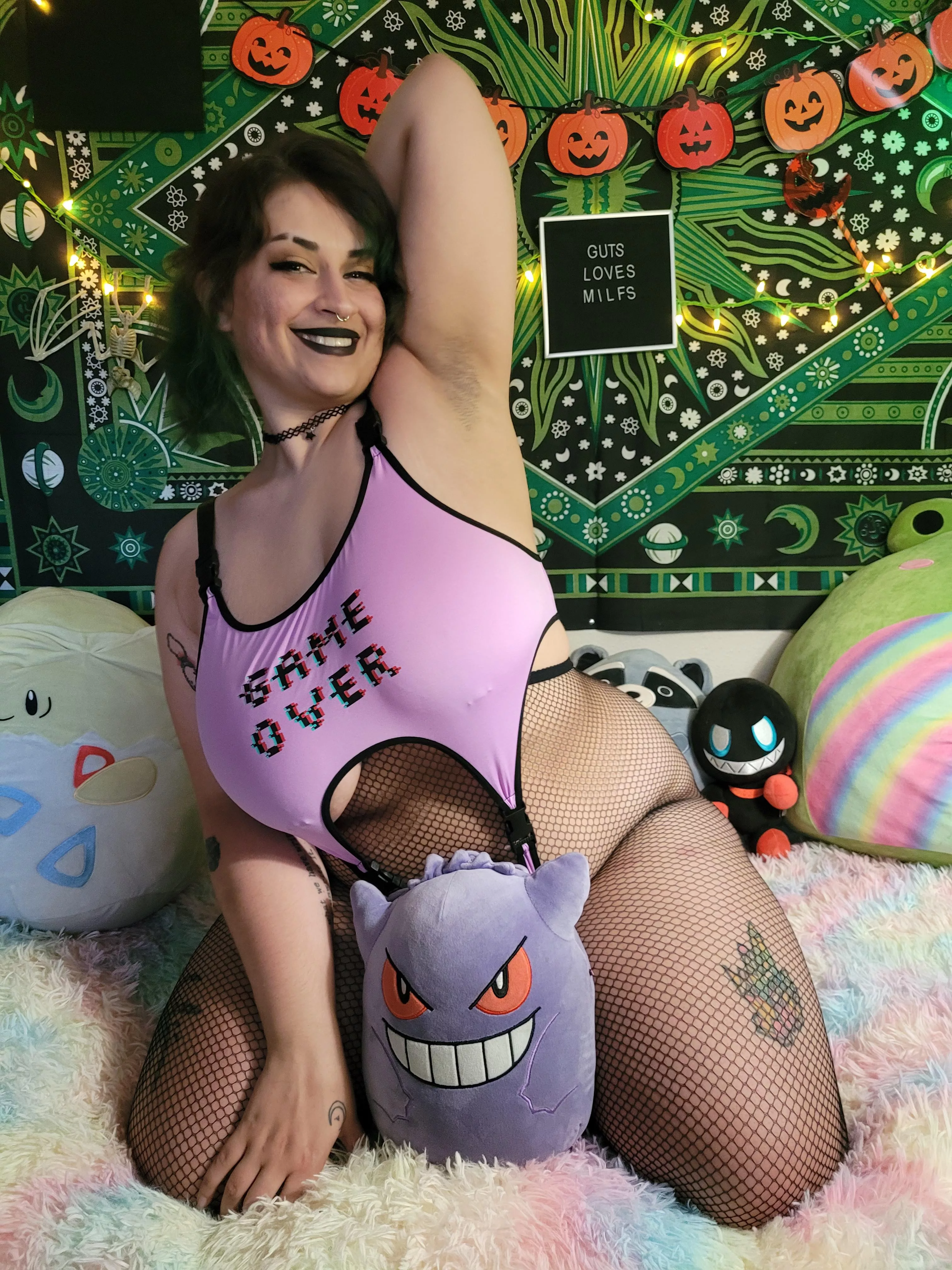 I'm always happiest when i'm showing off my hairy pits :3