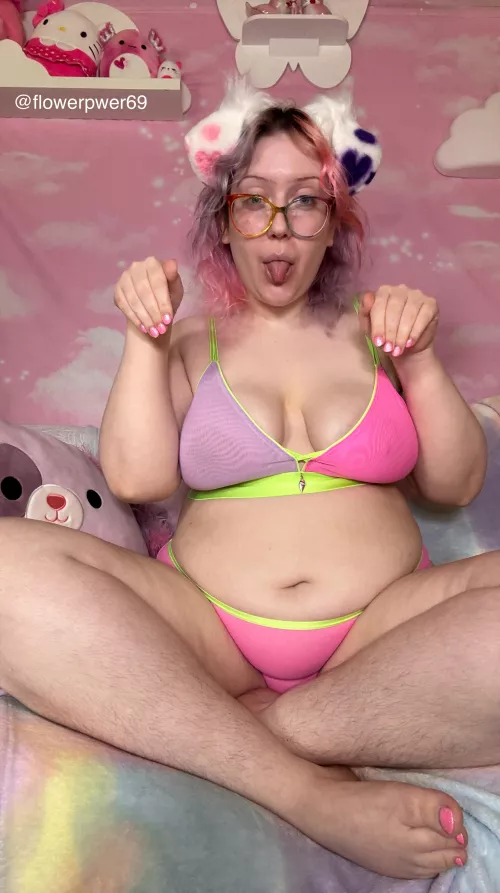 puppygirl antics🎀🐶🌷