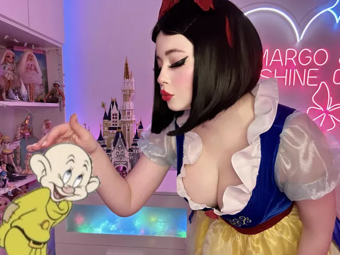 Snow White (Heracllitus) [Snow white and the 7 dwarves]