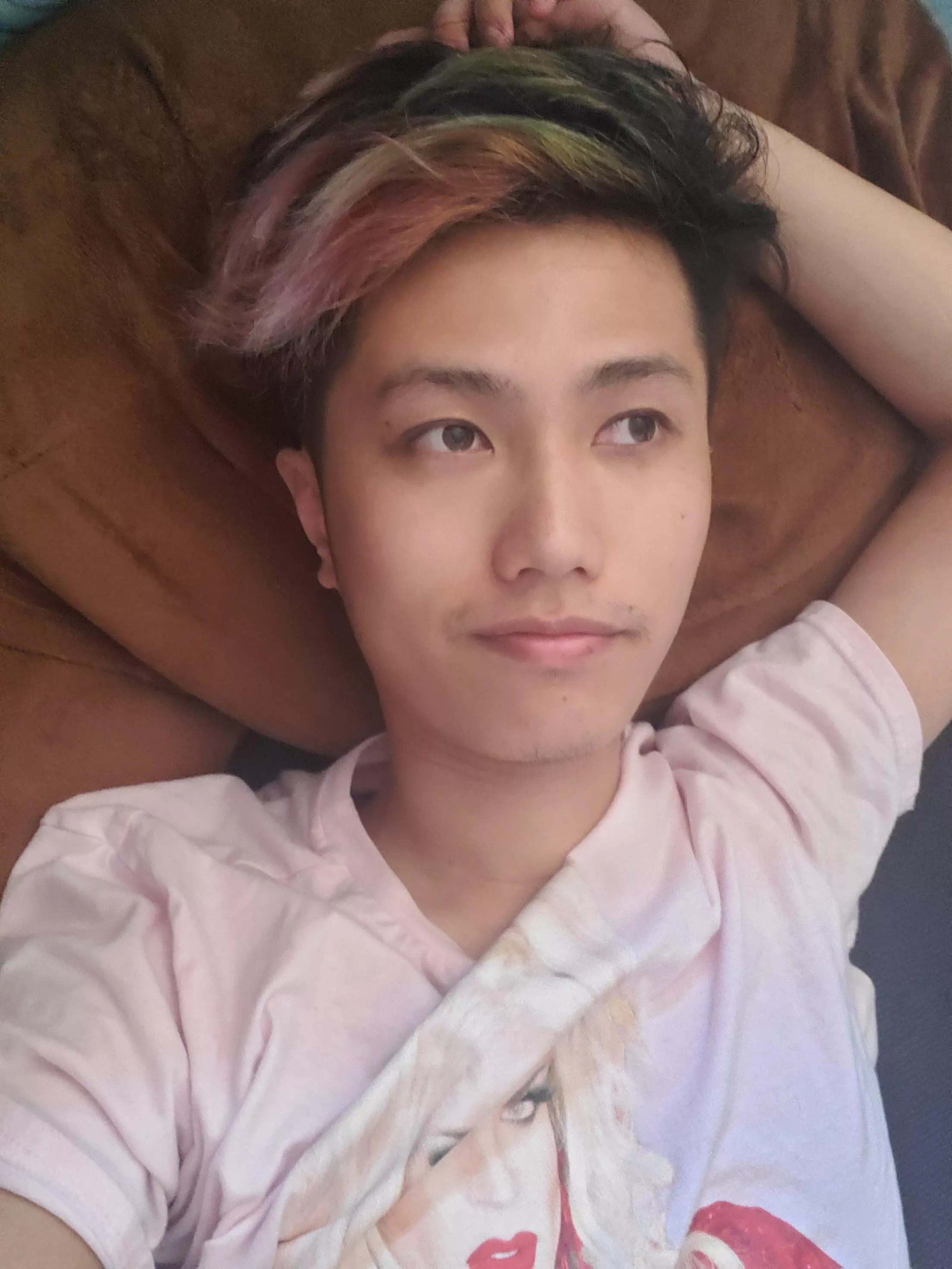 Woke up a few hours after playing games till 10a.m. Does it look like it?