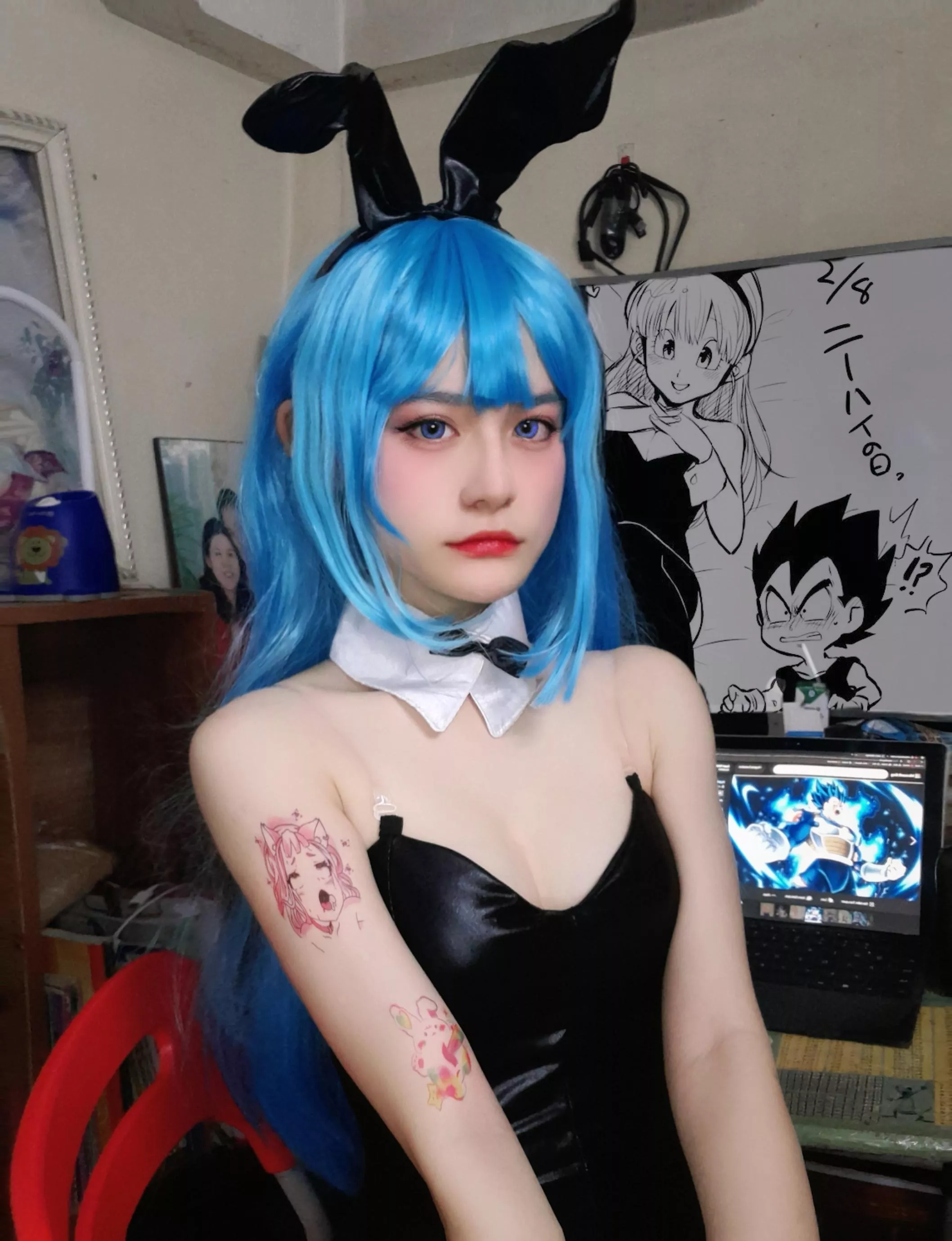 Would u let an asian bunny like me hop on u?
