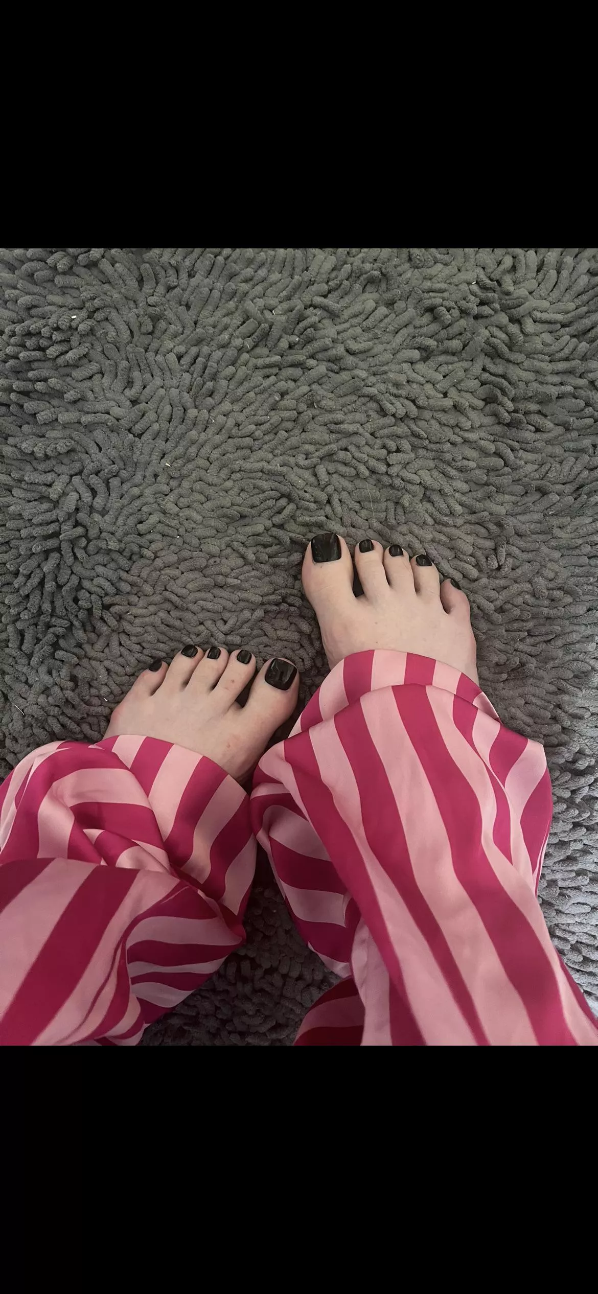 I need you to cum on them🥵🤤