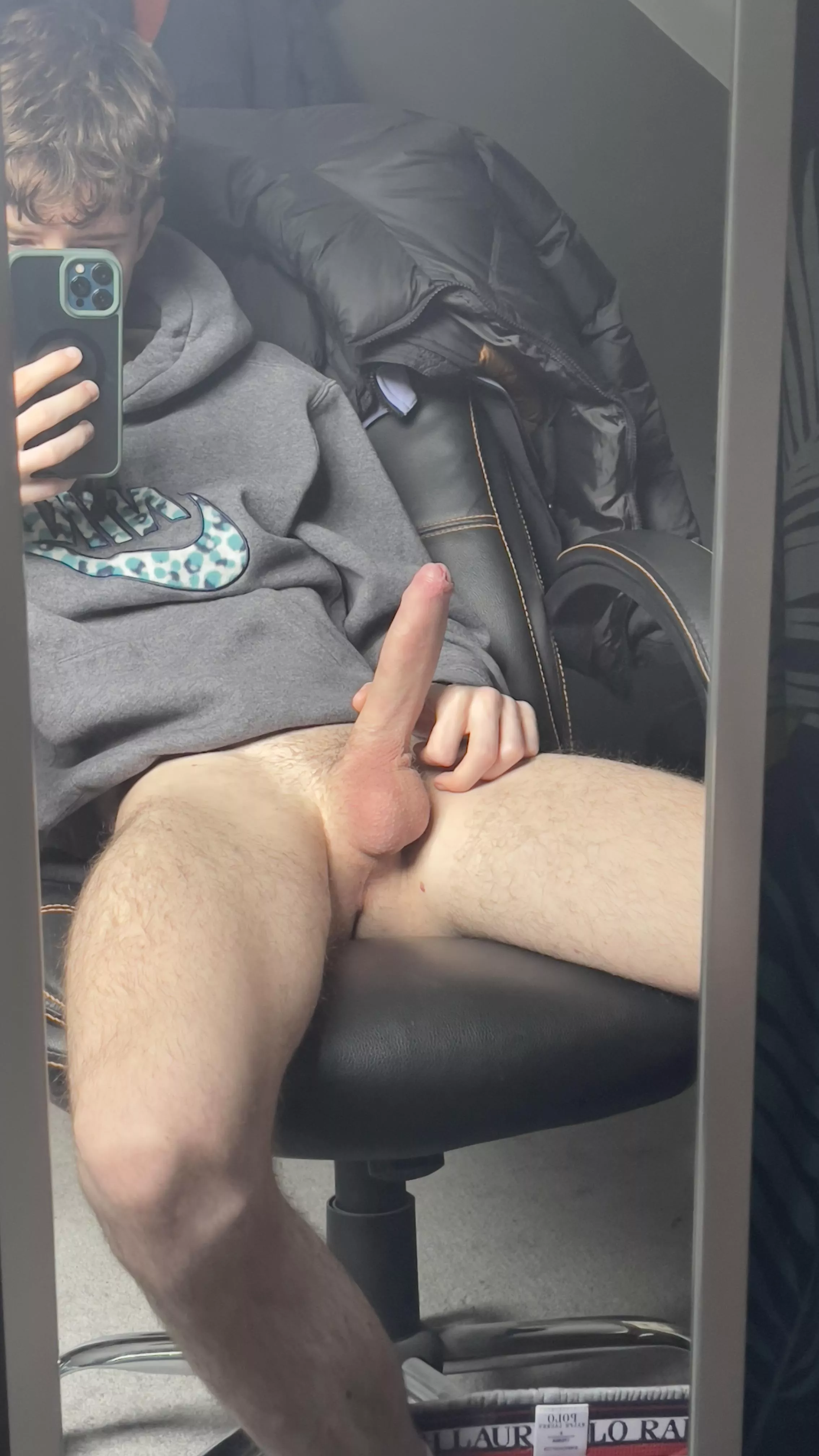 It's so hard. I could really use your mouth and ass rn ;)