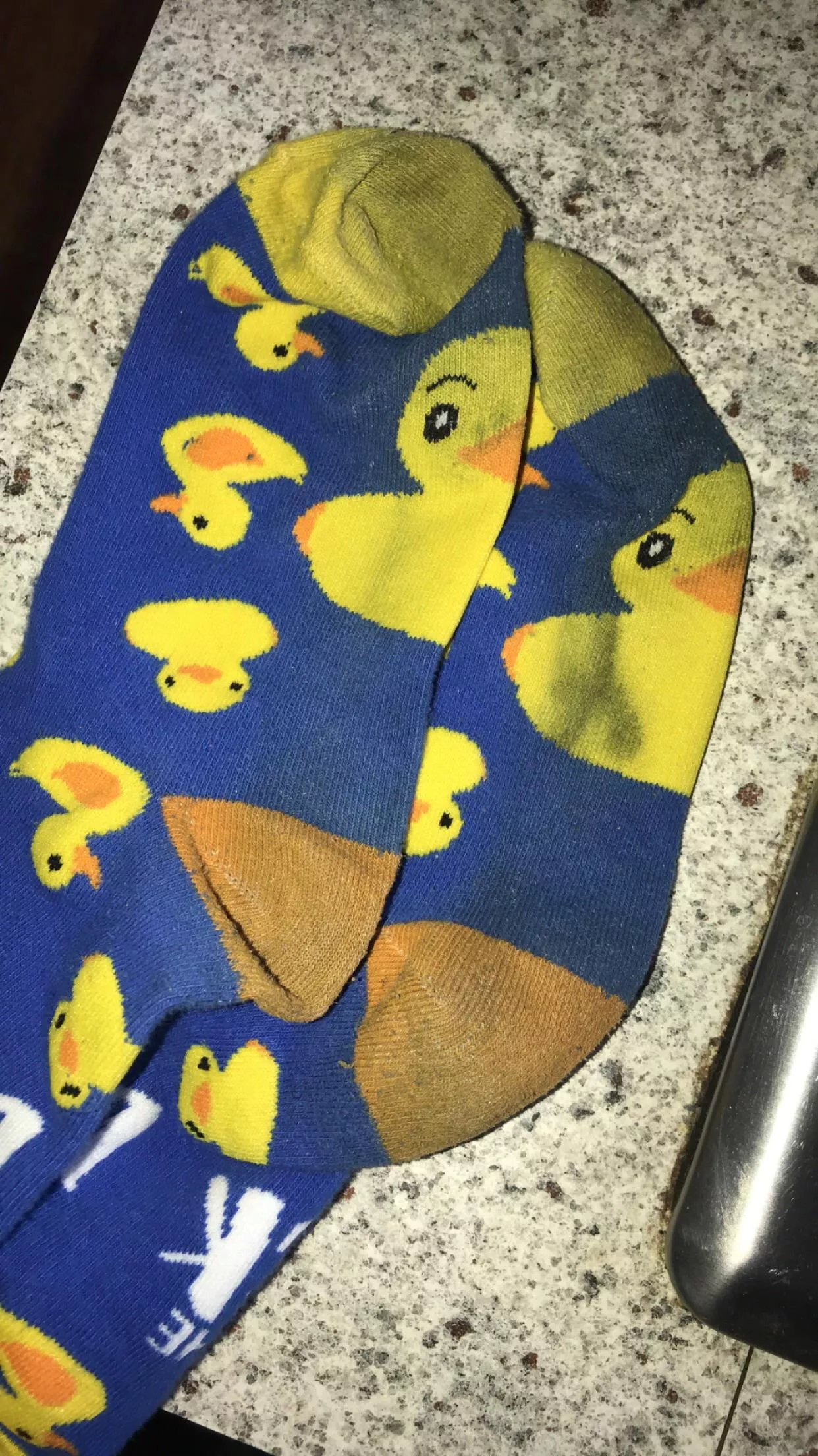 Just grabbed these socks out of the dryer! I’m quite surprised at how clean they came out, they were quite rank before🤢😷