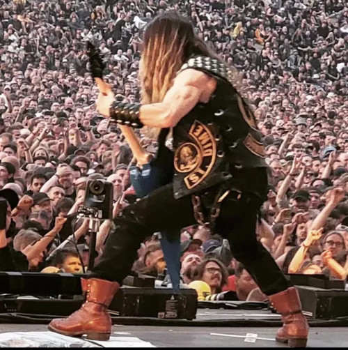 Looking for a specific pair of boots