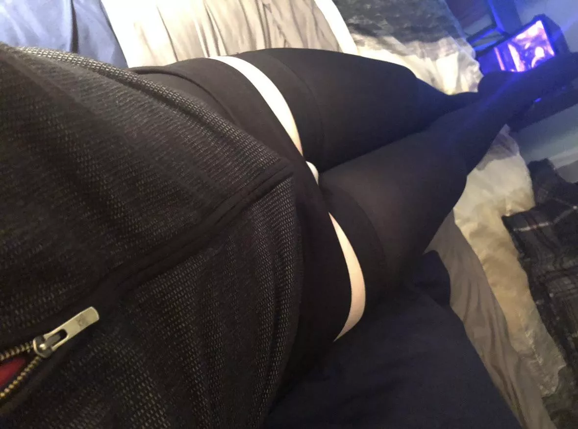 To all the people searching by “new”, you guys are the real heroes 🥰 u get extra femboy hugs ! 