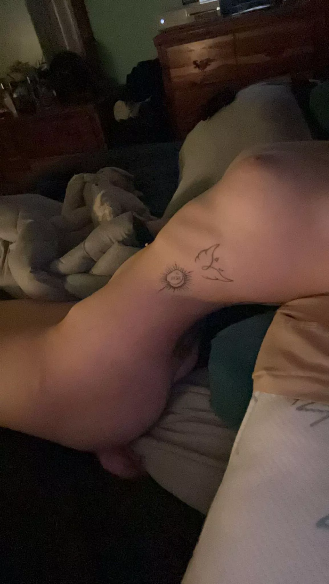 Us small cuties come with sexy ribs