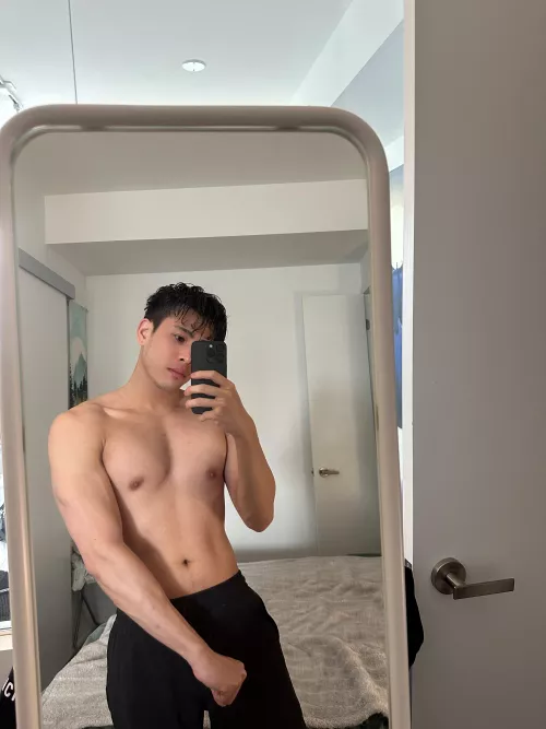 First time posting here hi yall 👋🏻