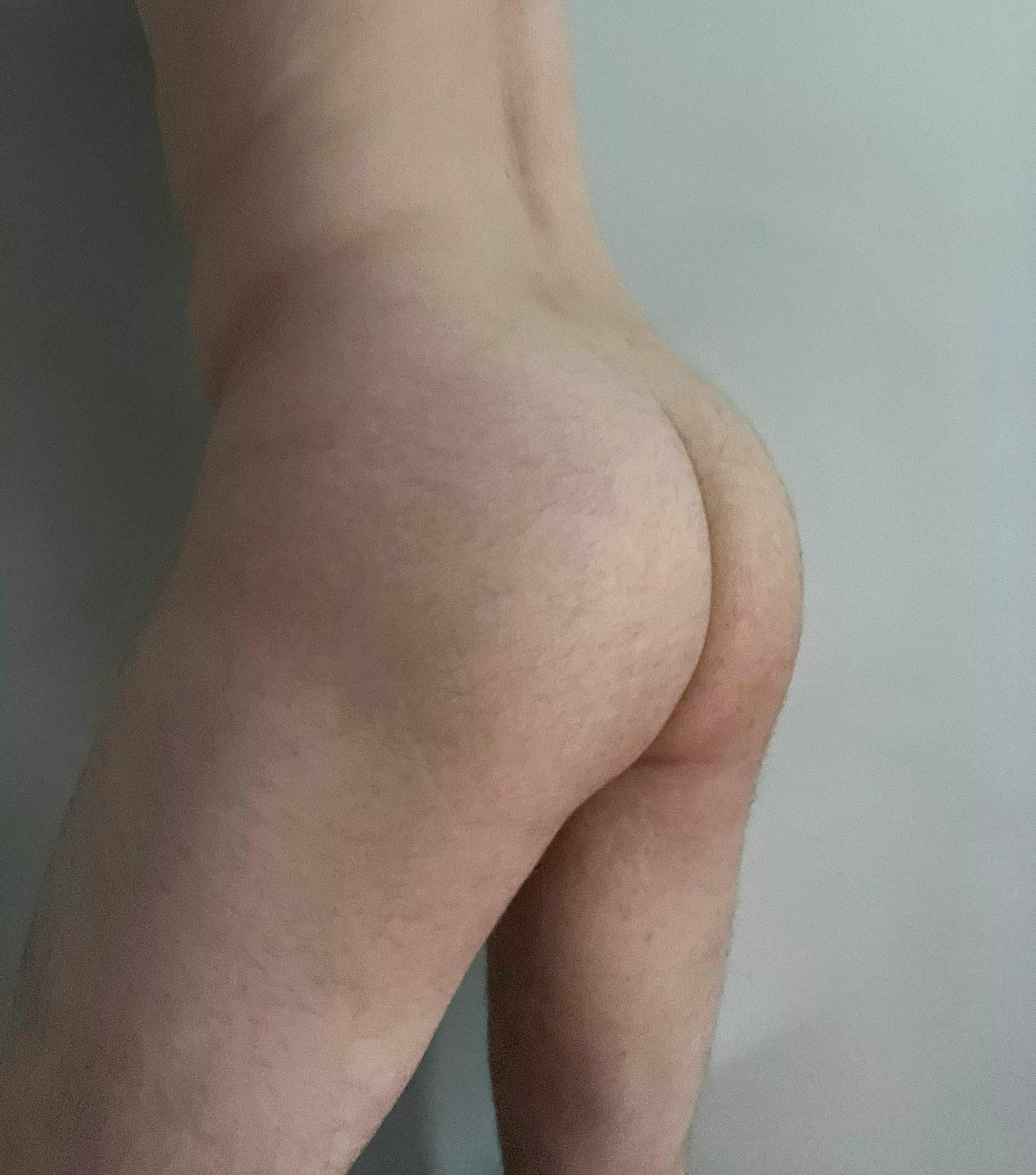 Happy Friday everyone 😊