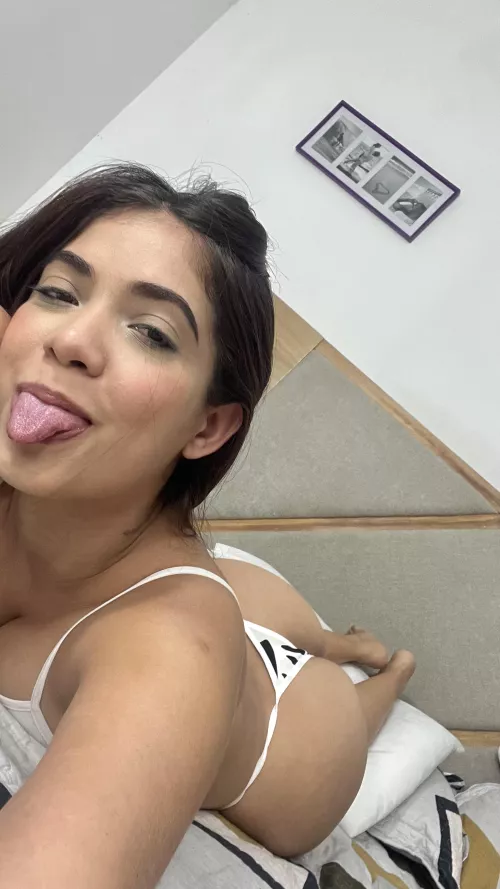 I like to be called good girl
