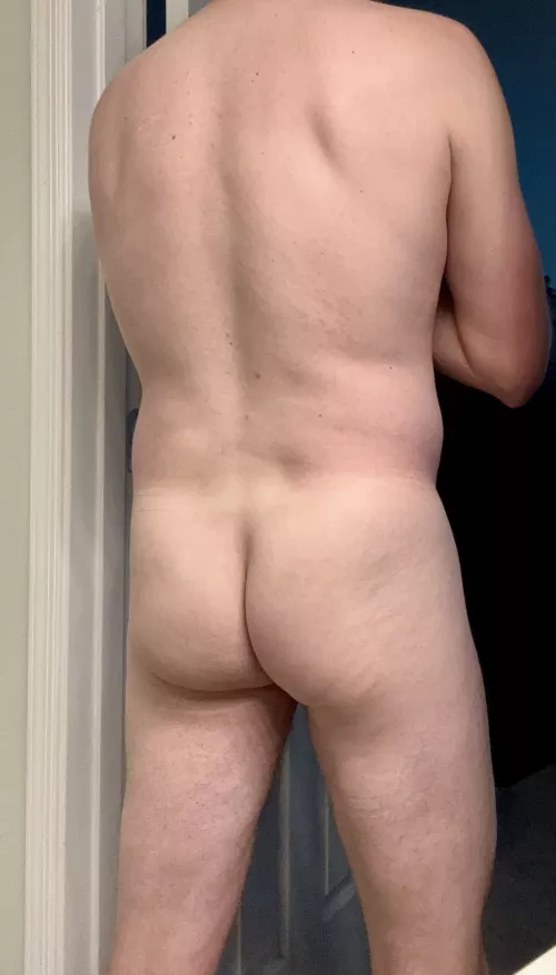 It’s a beautiful hump day morning in the neighborhood 