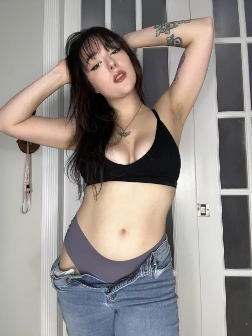 Tell me that you get excited when you see my armpits