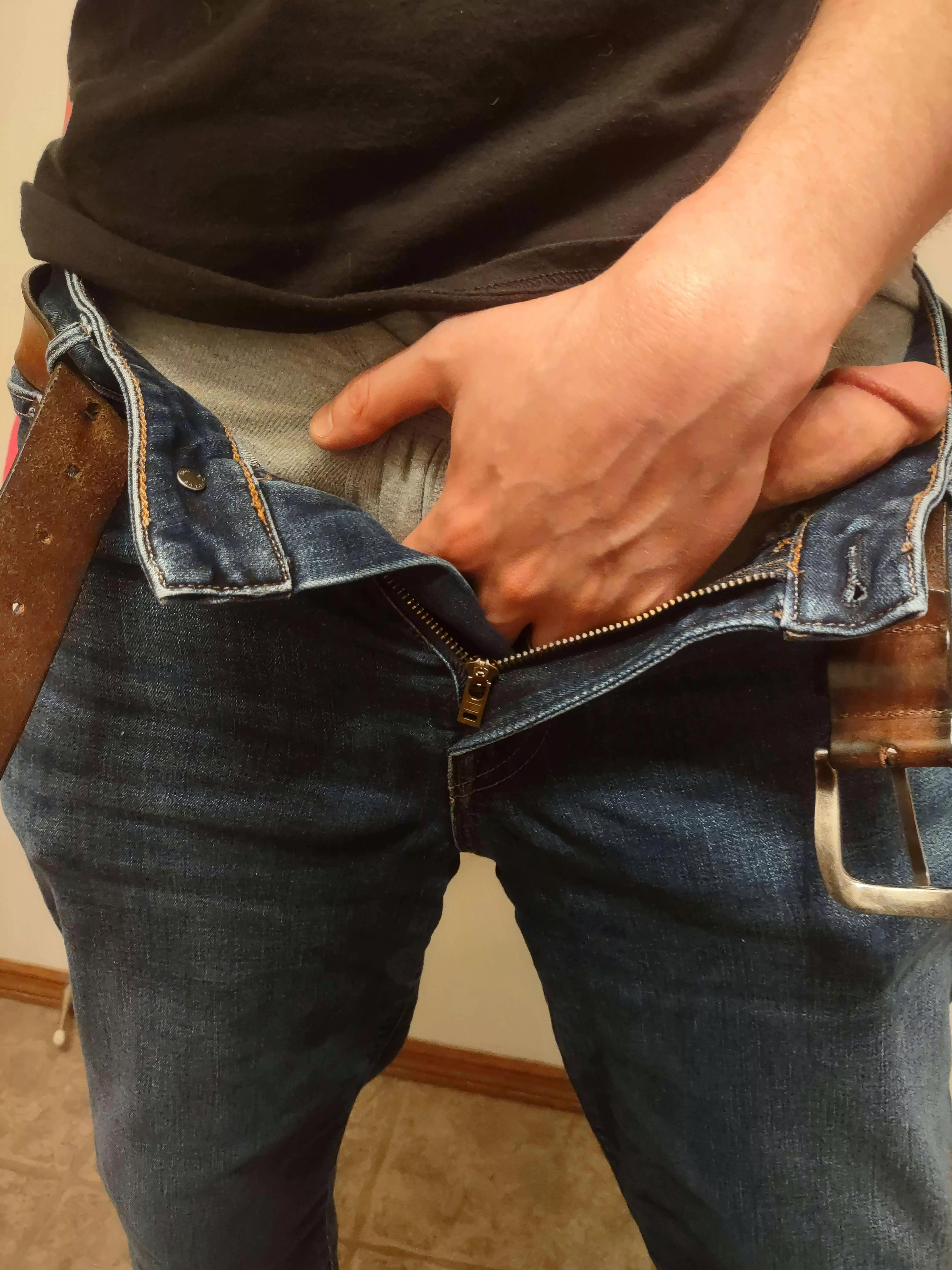 [40]Don't make me take my belt off.