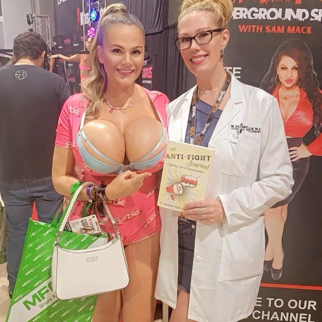 Boobs and brains 