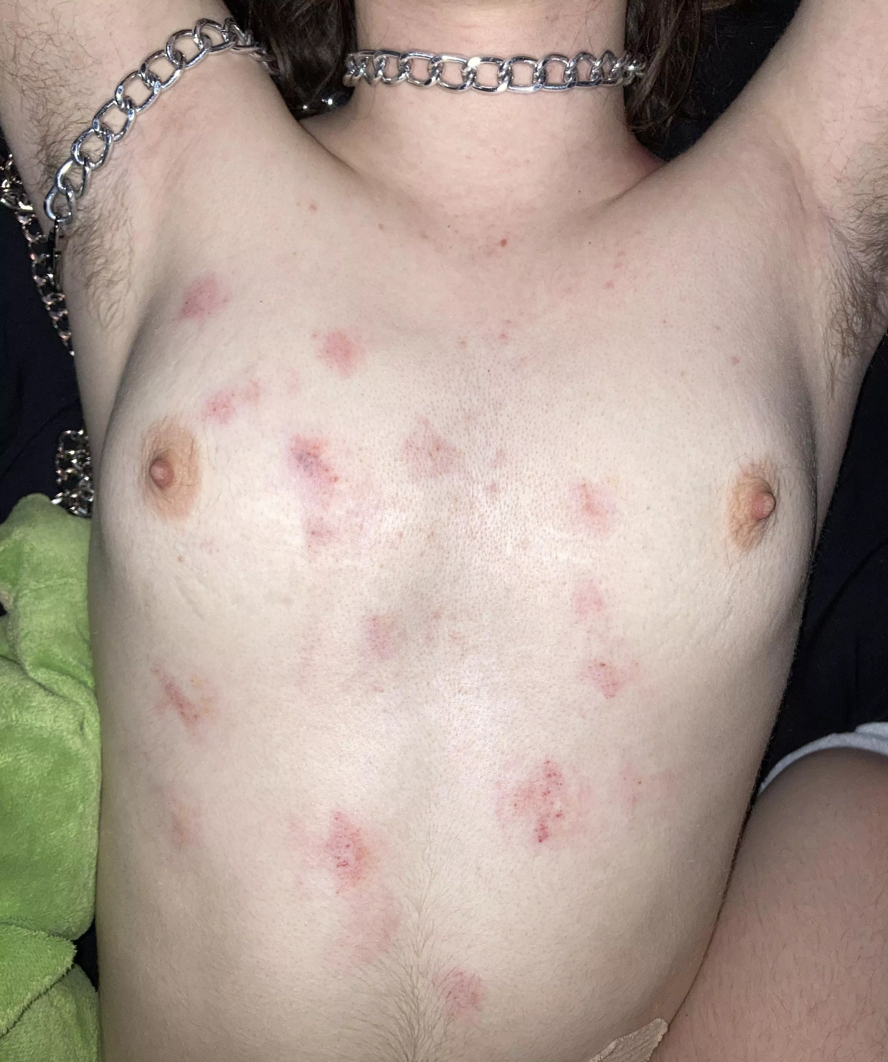 do you like giving hickeys?