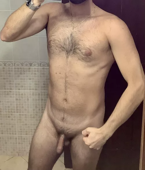 Hi, can you give me a rating? 29 (M)