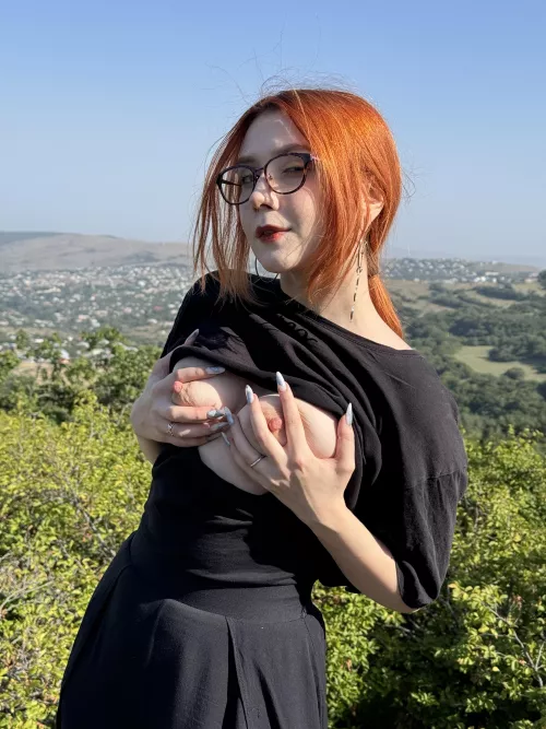 I’m interested to look at your face when, during a walk in the mountains, I do this