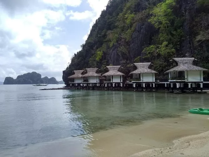 Miniloc Island Resort - Philippines