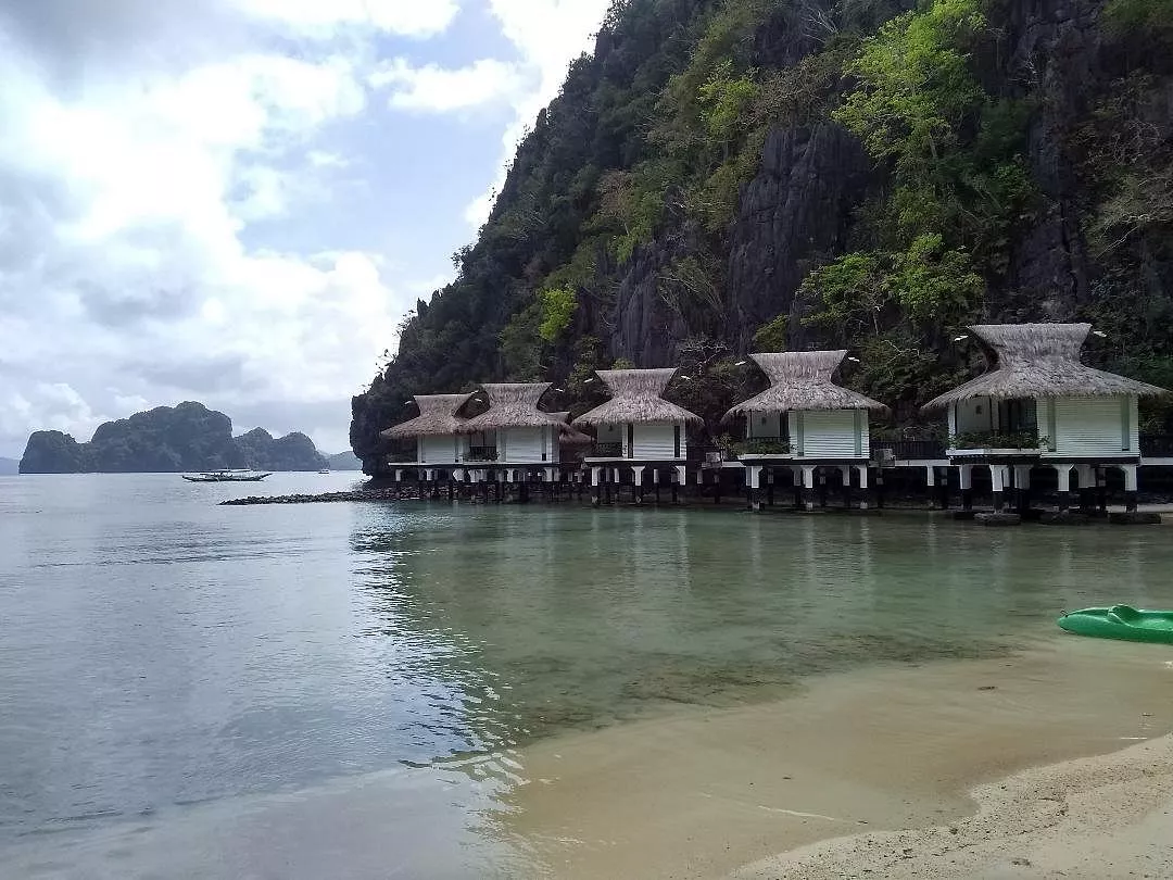 Miniloc Island Resort - Philippines