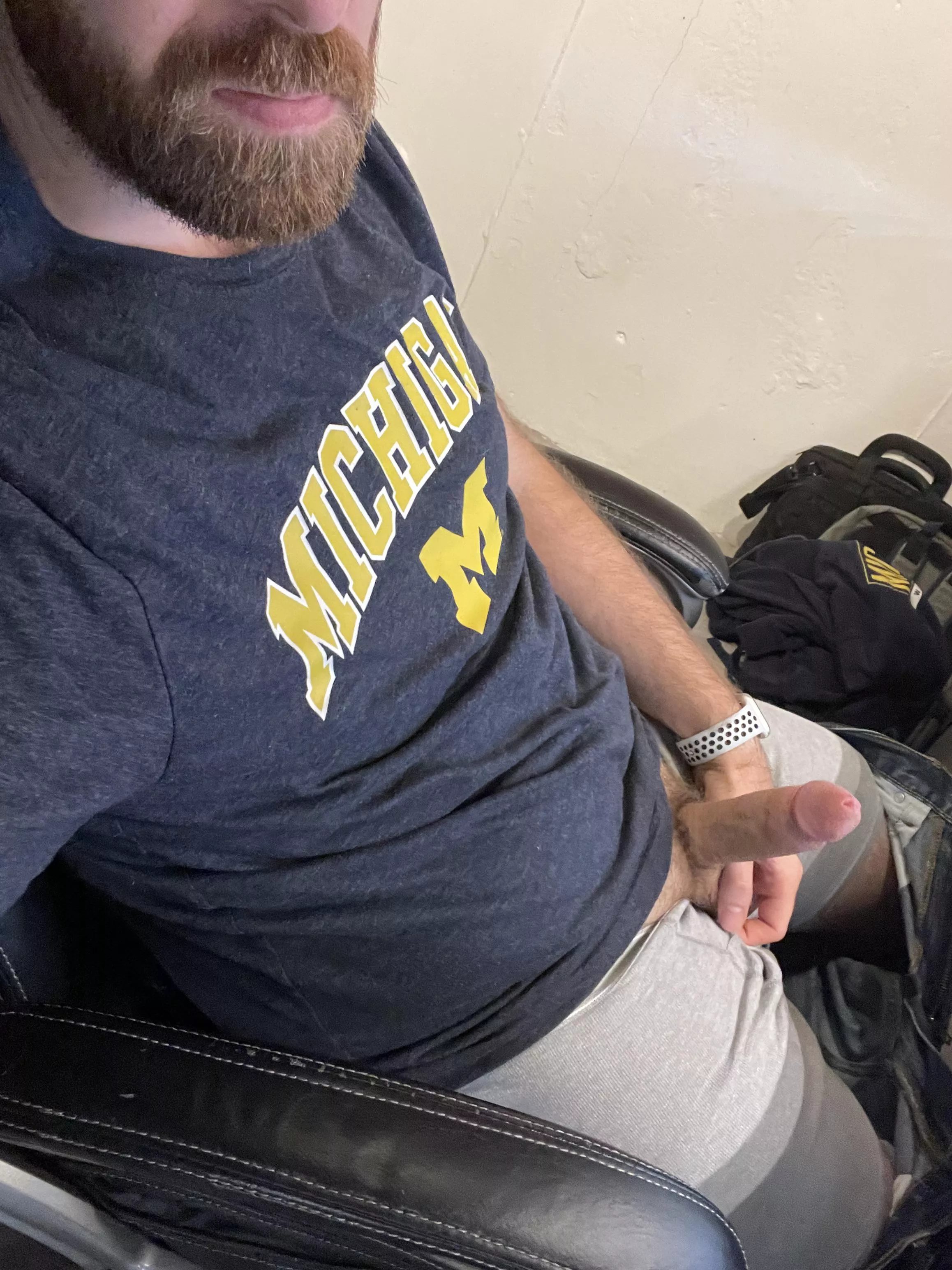 Who else gets real horny on edibles?