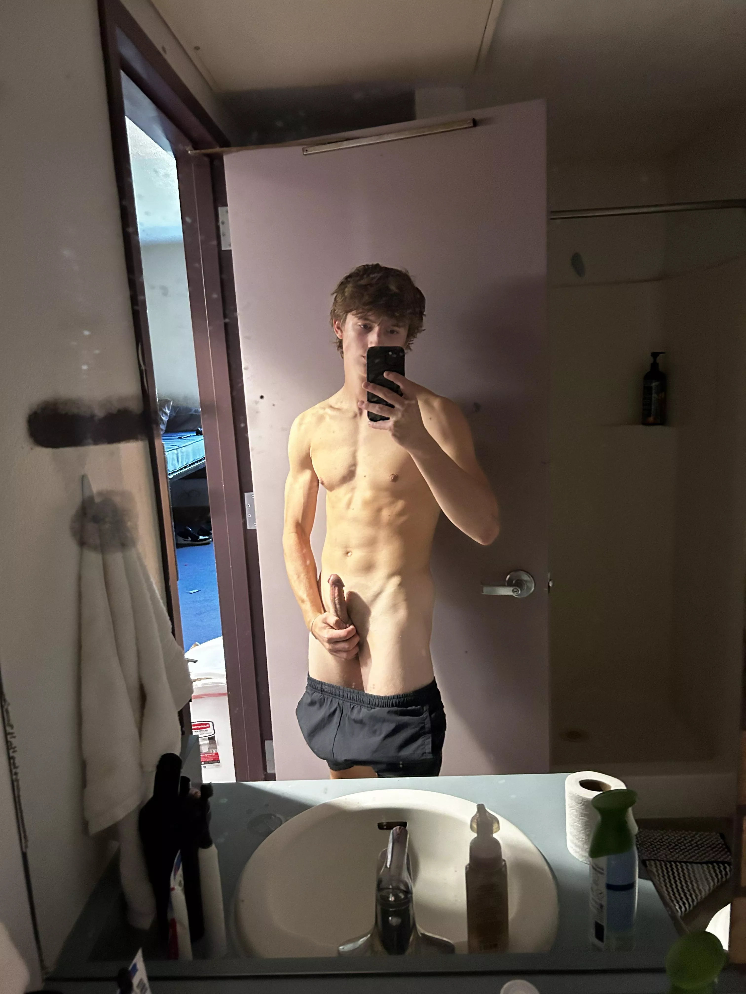 Whole dorm to myself 