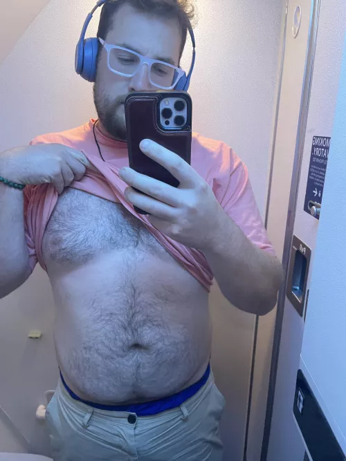 6 months of diet and exercise paying off! Down 33 pounds 😁