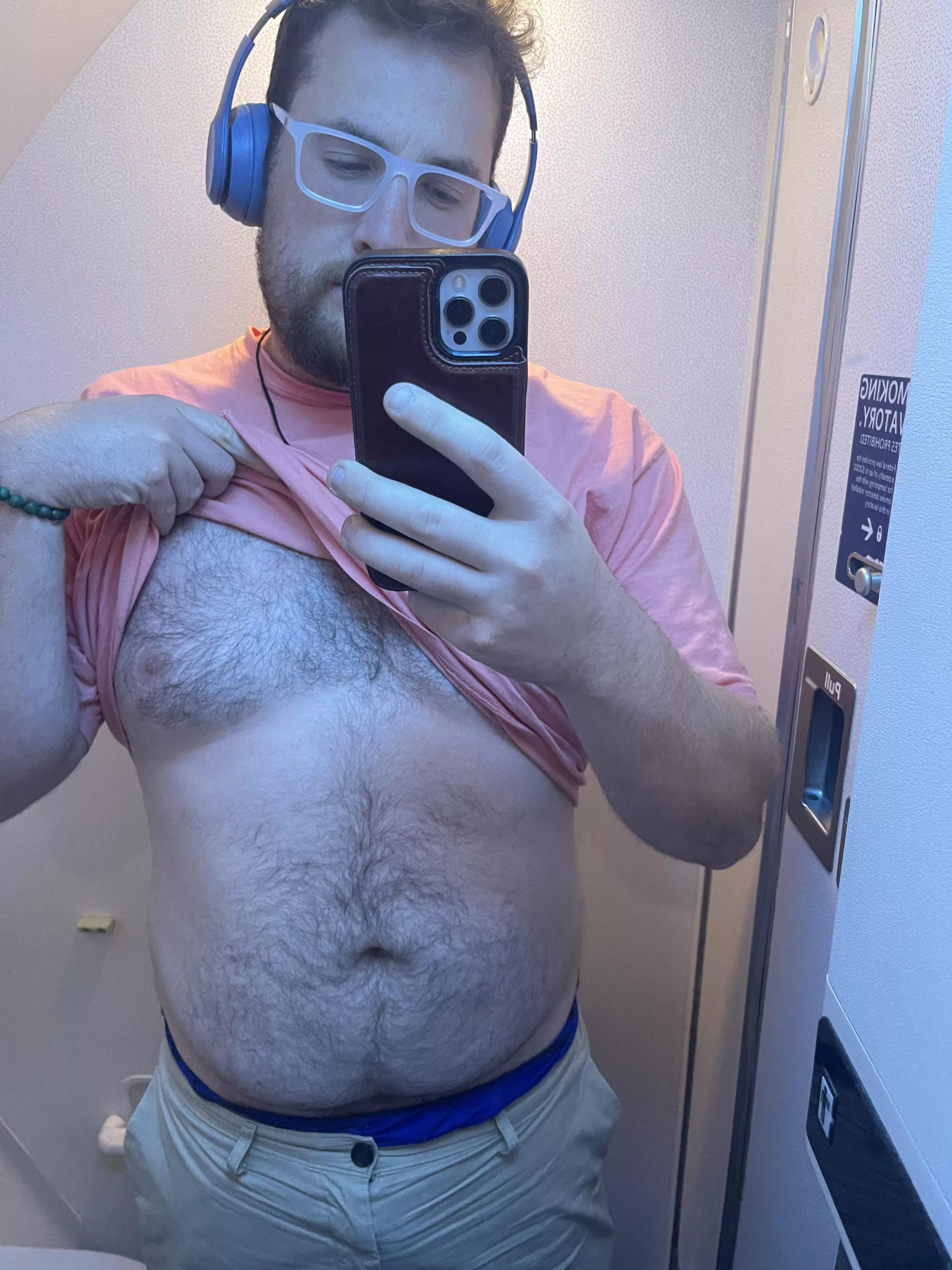 6 months of diet and exercise paying off! Down 33 pounds 😁