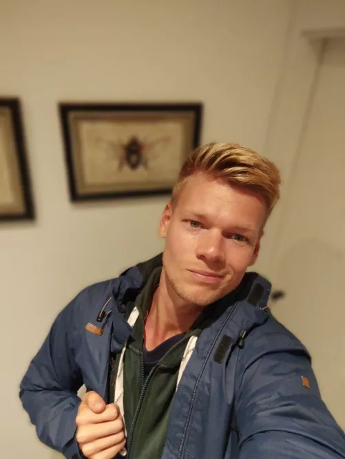 Bring joy to the people around YOU! πππ What is happiness for you? π