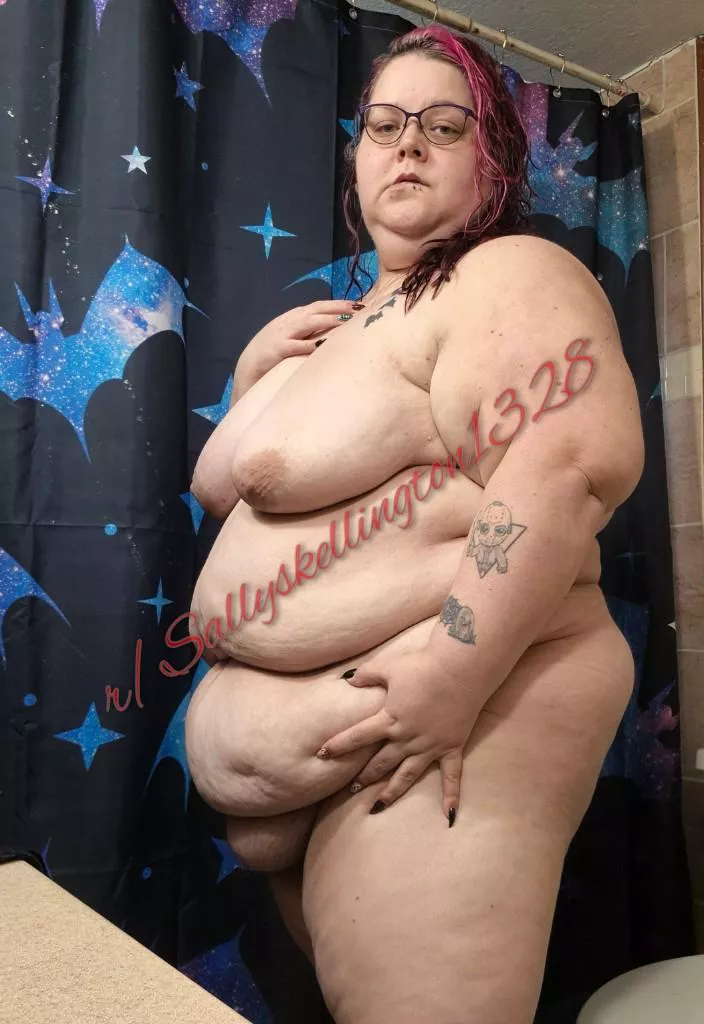 Let's be shower buddies