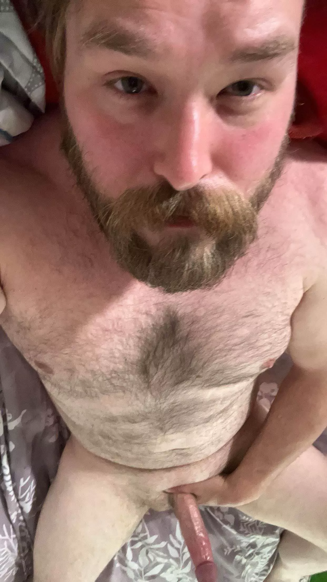 Saturdays are for relaxing 😈