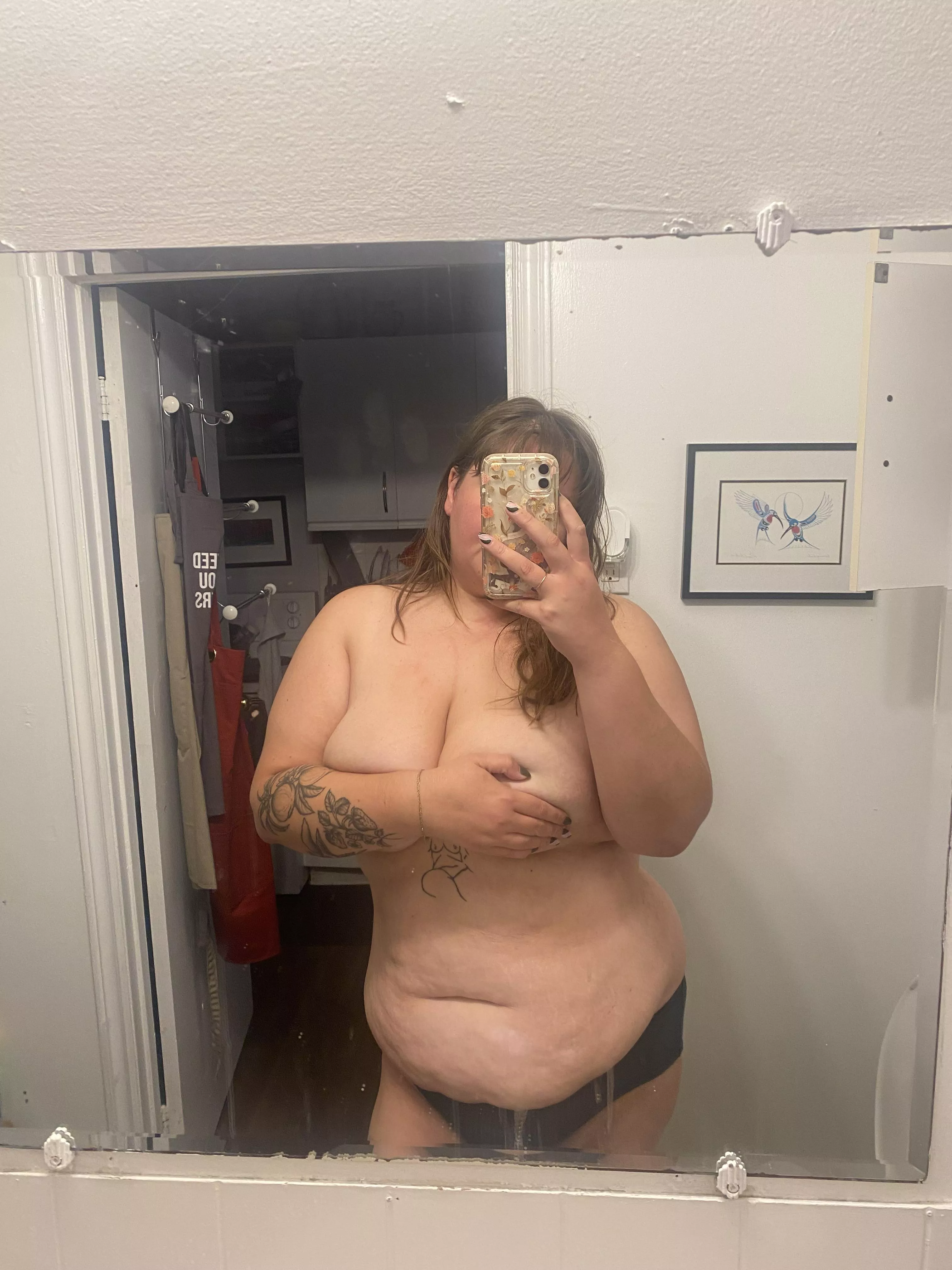 This body is too sexy to get so little 