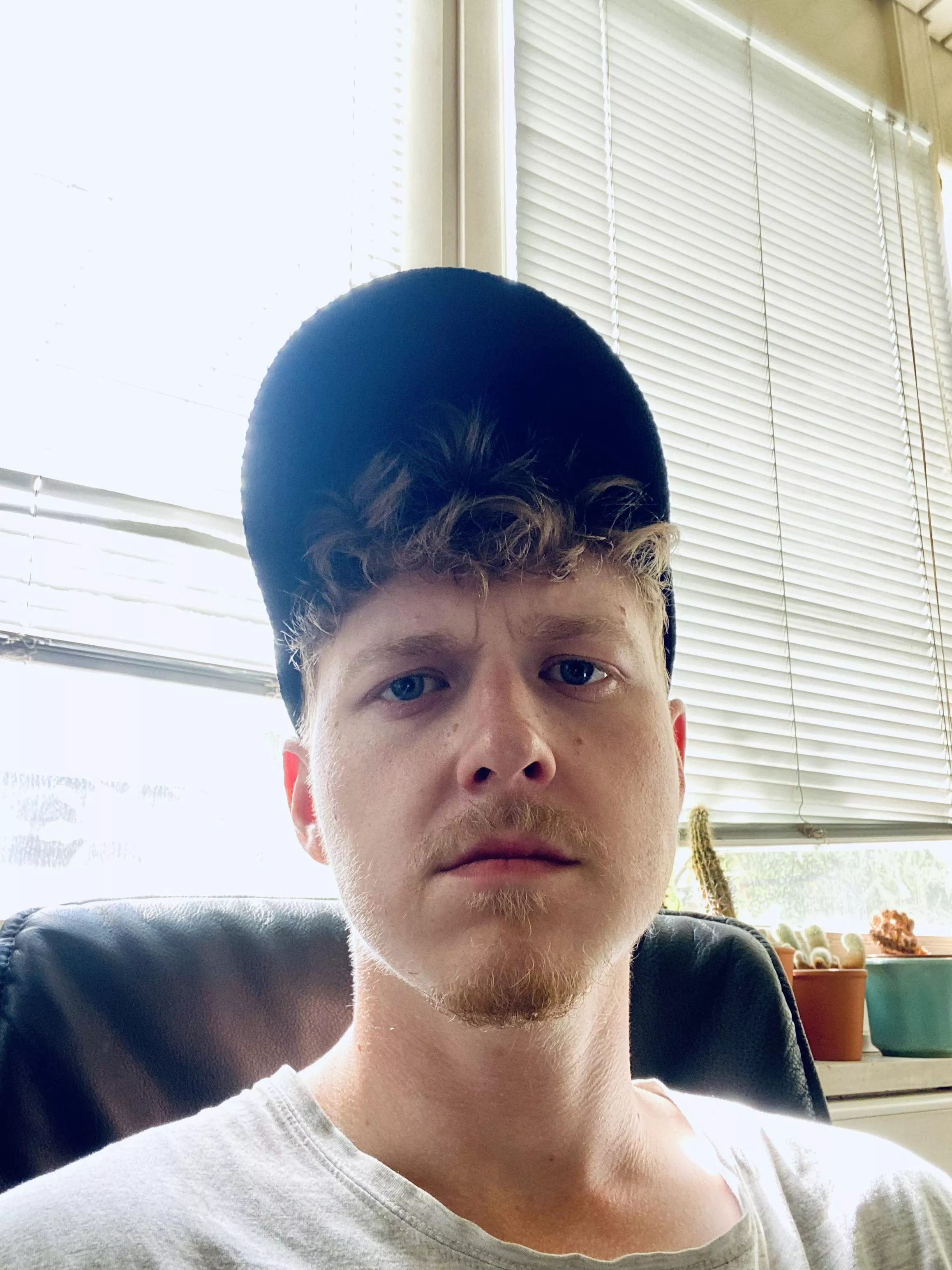 What do you usually do on Sundays ? 