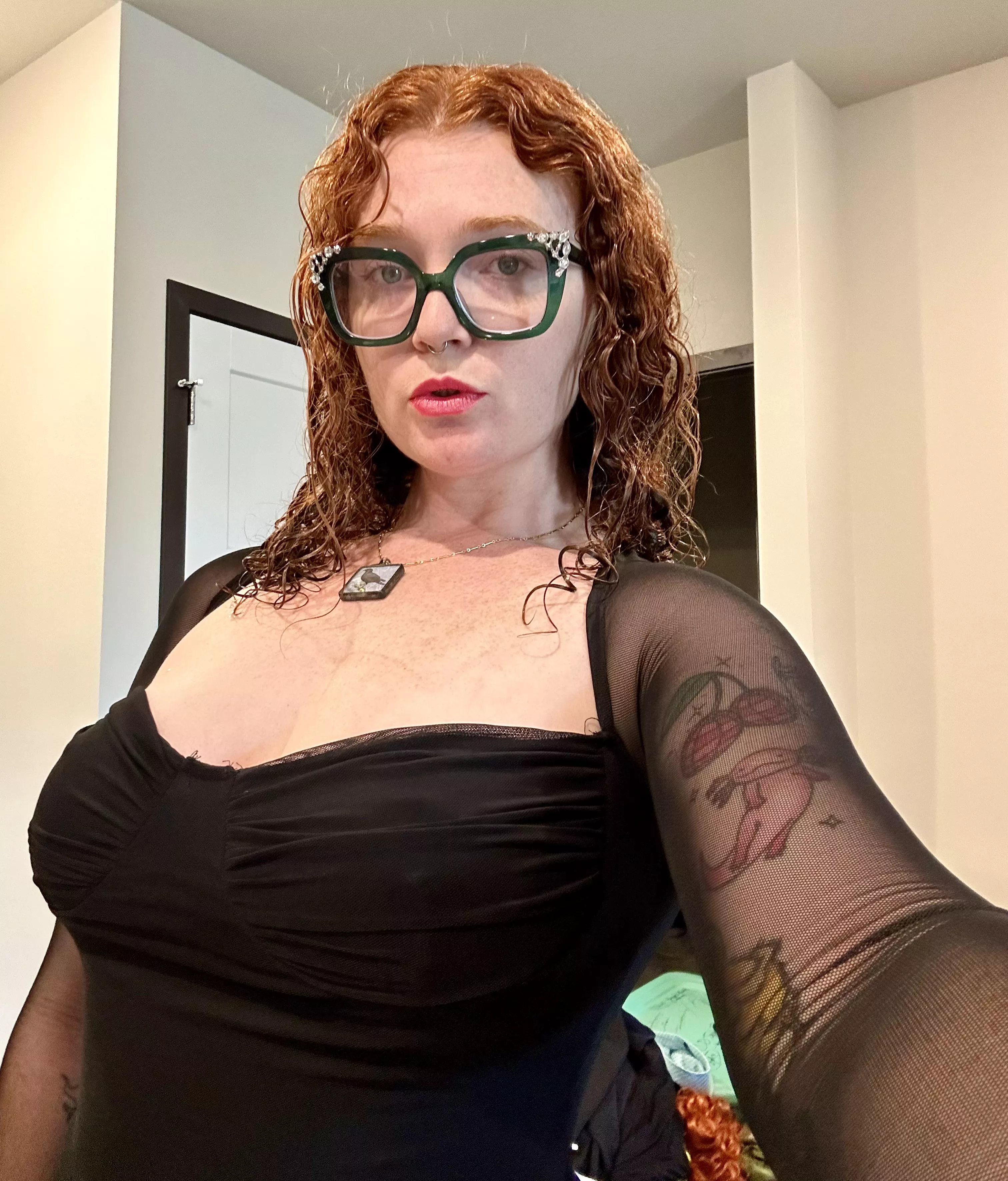 Would you like to see alllll my tatttoos?🤪