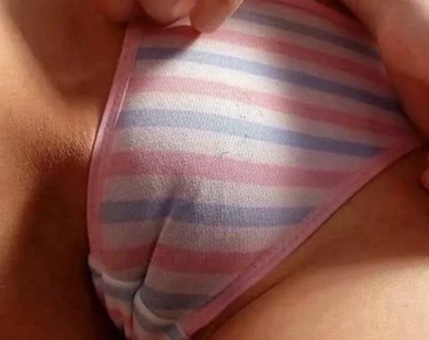 26f - Bored and alone in the office today.....