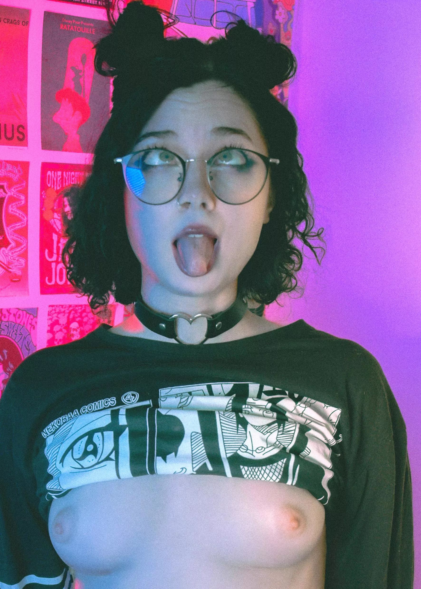 Face of a girl completely satisfied with the end of a date