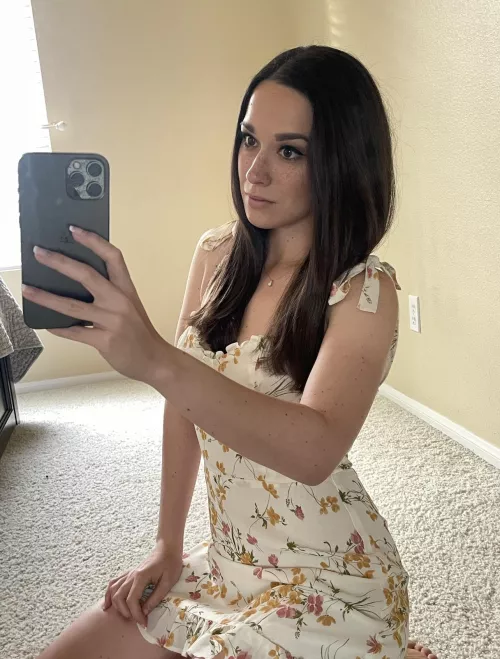 Freckles and sundresses go hand in hand. 