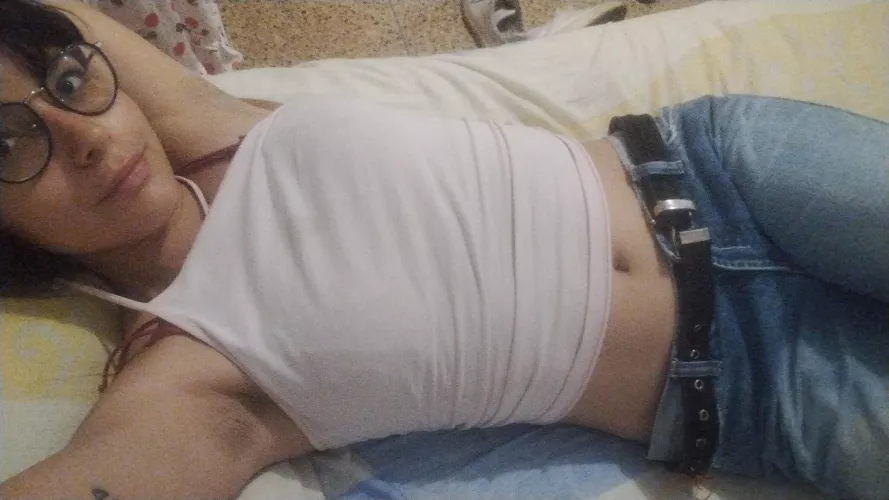 Hi! 💞 I'm available for [gfe] [sext] & [cam]! Let's fun! 😘💝