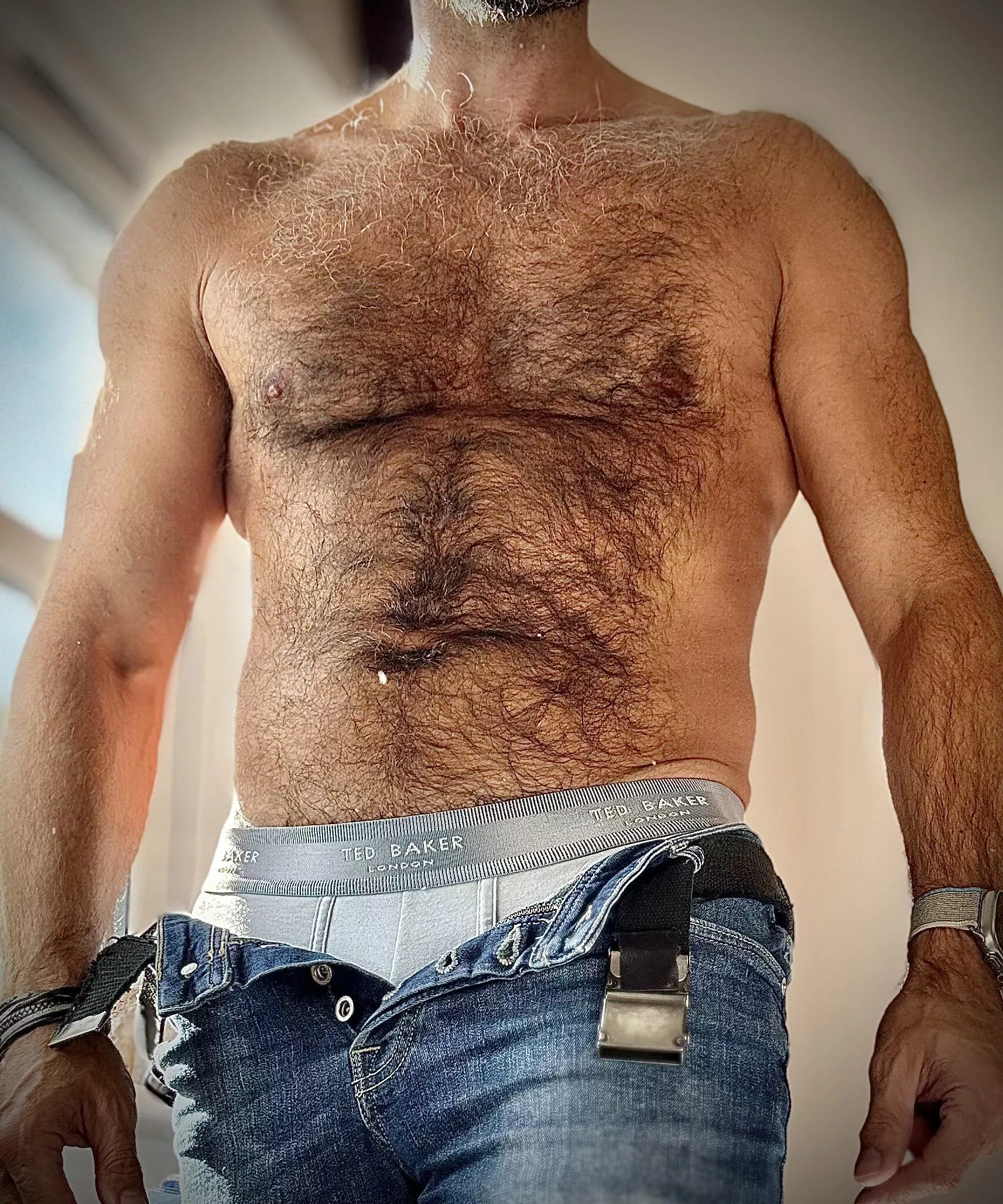 Made for you to run your fingers through (52)