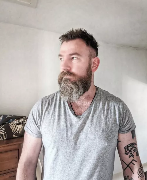 Older one as I slowly return to social media!