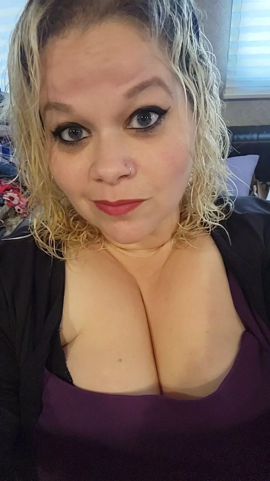 Wet hair, don’t care. 