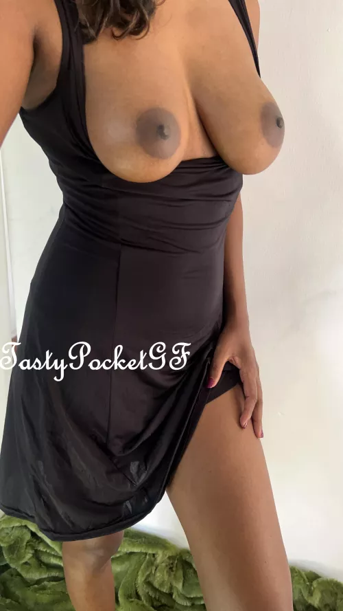 My soft Indian boobs are ready to be rubbed against ur hard cock
