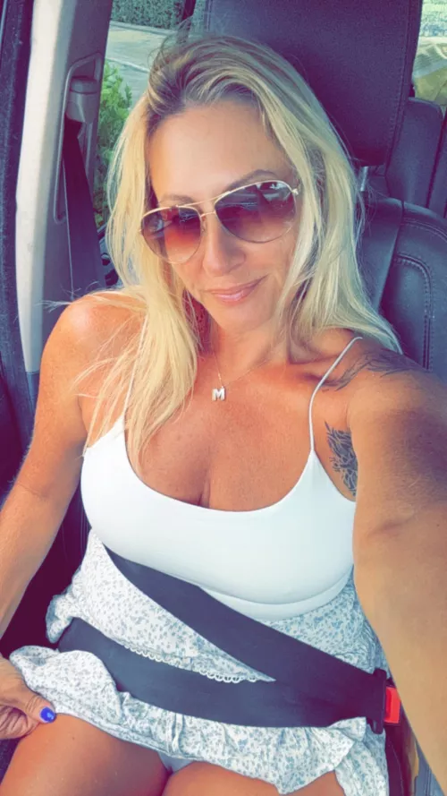 Big things cum in small packages 44/f